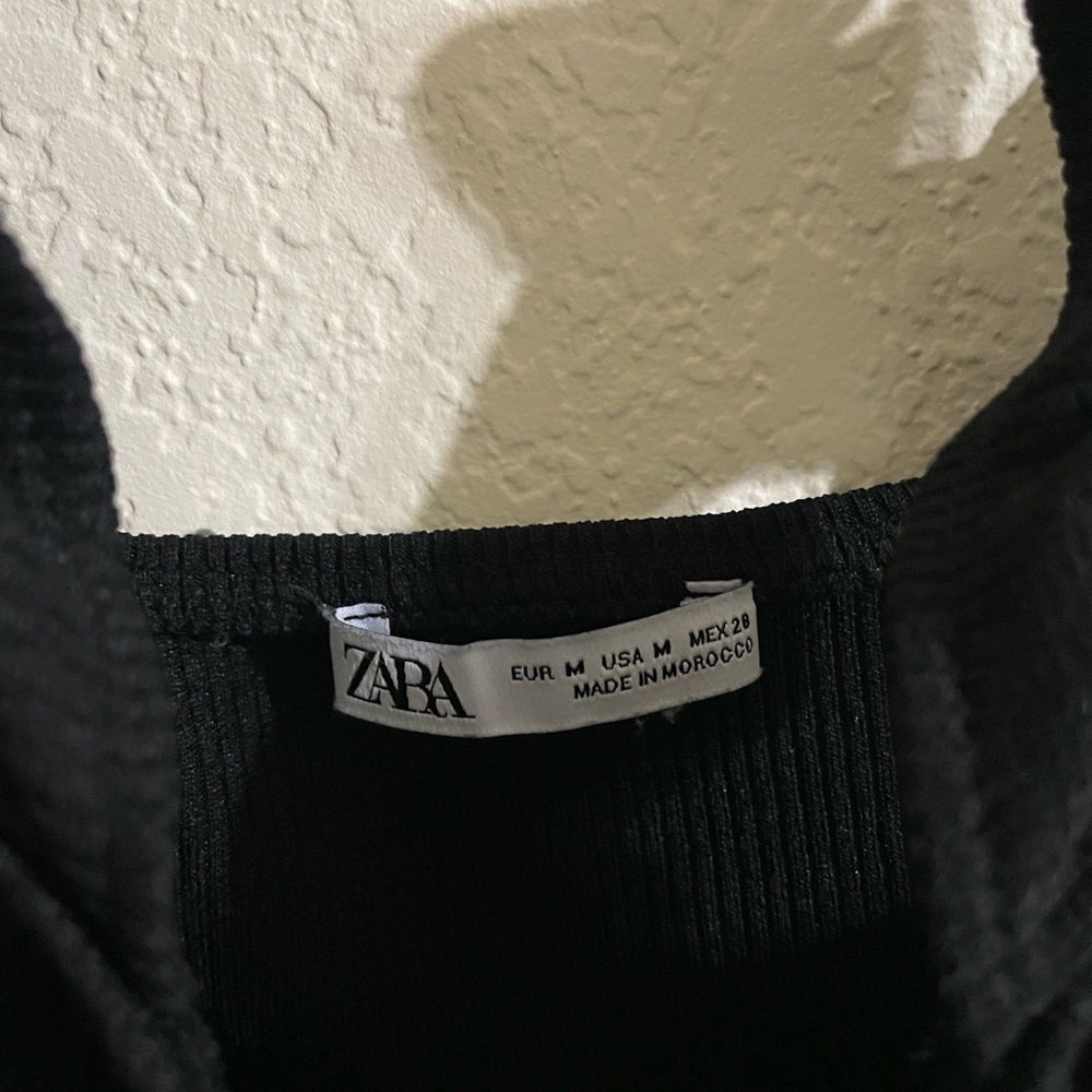 Zara Black Ruffled Women's Top - Picture 3 of 3